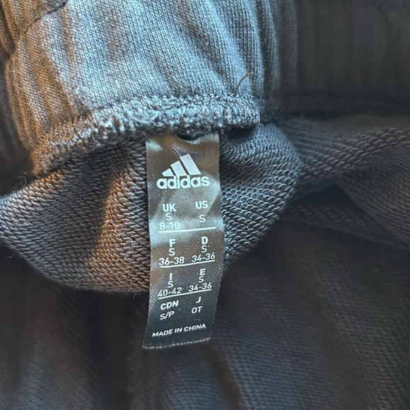 Adidas French Terry Womens Training Shorts Size Small - Picture 10 of 11